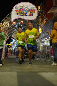 BIB: 30190
                            <button type="button" onclick="openModal(21832304)" class="btn btn-primary btn-sm float-right btn-popup" data-toggle="modal" data-target=".modal-high-quality">
                        <i class="fas fa-shopping-cart"></i> Add to Cart
                    </button>
                                            <button type="button" onclick="isThisMe(21832304, true)" class="btn btn-success btn-sm float-right btn-popup btn-isme hidden" data-toggle="tooltip" data-placement="bottom" title="นี่คือรูปของคุณใช่ไหม คลิกที่นี่เพื่อเอาเข้าอัลบั้ม">
                        <i class="fas fa-plus"></i> Add to album
                    </button>
                    <button type="button" onclick="isThisMe(21832304, false)" class="btn btn-warning btn-sm float-right btn-popup btn-isnotme hidden">
                        <i class="fas fa-ban"></i> Remove from album
                    </button>